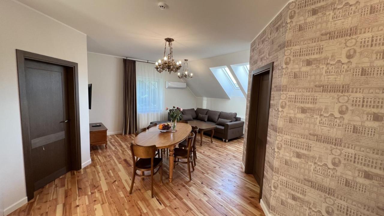 Villa Acacia Kaunas Eksteriør billede
